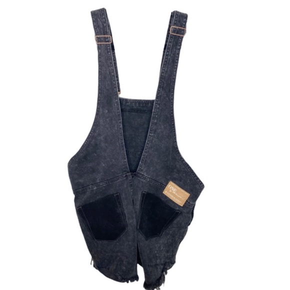 One Teaspoon Le Hawk Superfreaks Denim Overall Shorts size 25 Black distressed - Picture 6 of 16